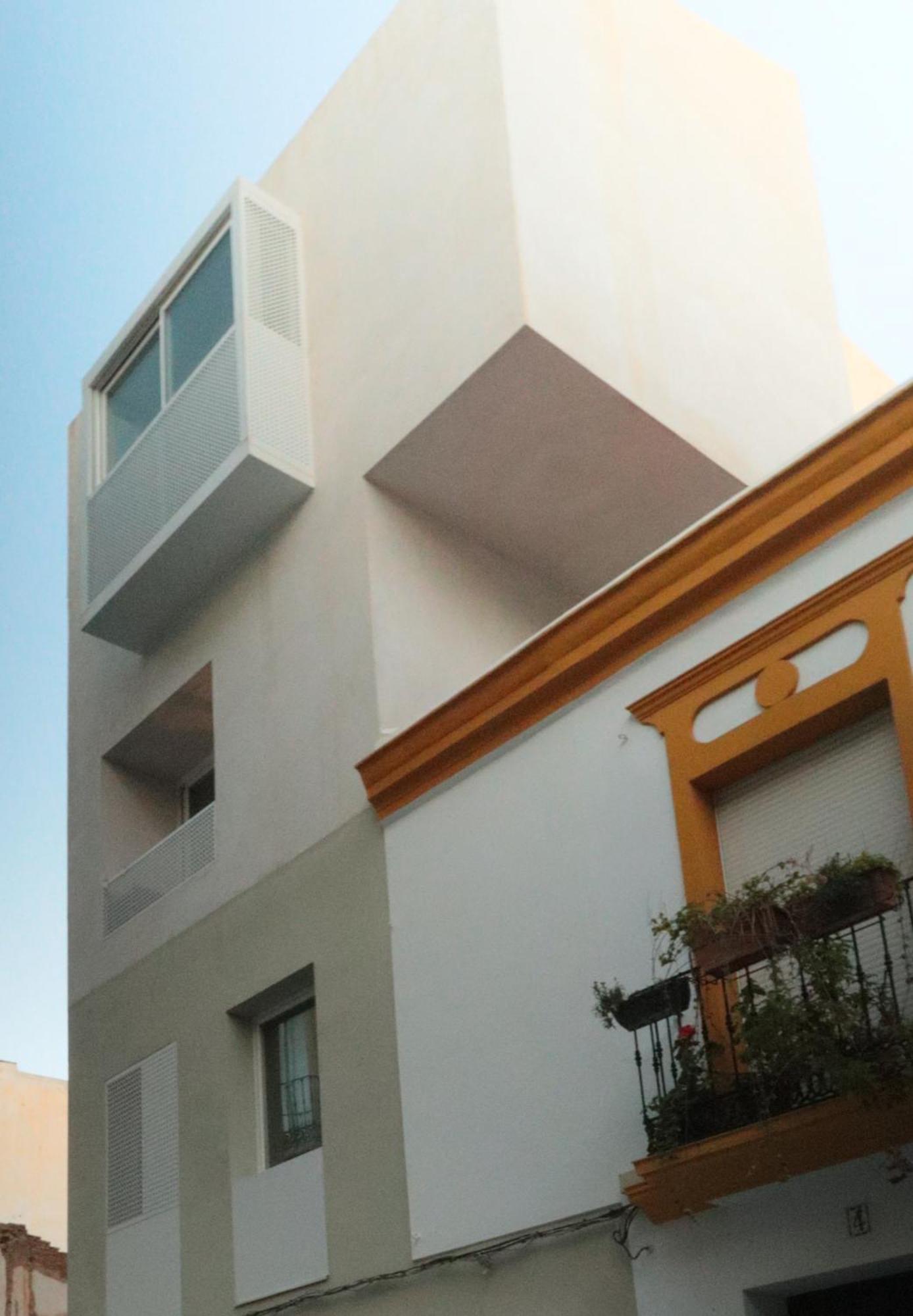 With Two In The Center Of Apartamento *